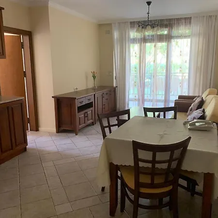 Lovely Two Bedroom Santa Marina Apartment *